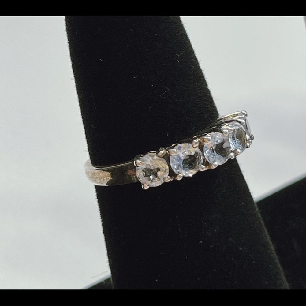 Silver ring - Picture 4 of 5